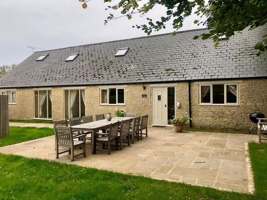 Stanton House, 6 Bedroom, 5 Bath Cheltenham Esterno foto