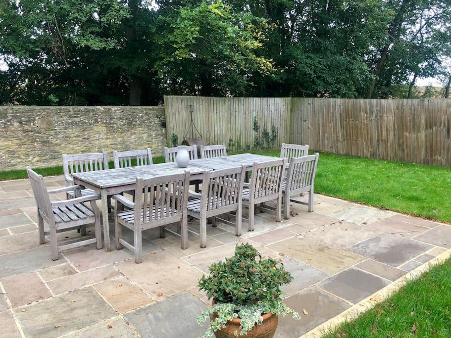 Stanton House, 6 Bedroom, 5 Bath Cheltenham Esterno foto